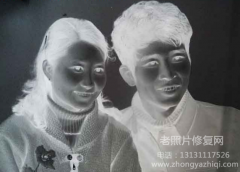 老照片修复师：如何区分菲林底片的母片、工作片、正负片及药膜面